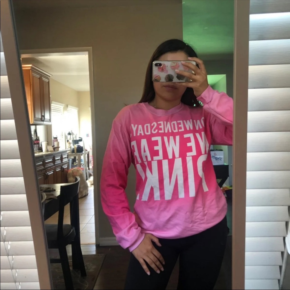 Pink Crewneck - Picture 3 of 3